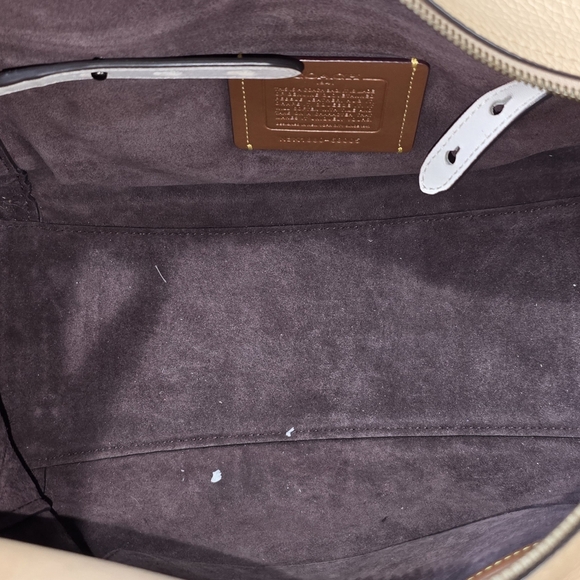 Coach 1941 Shadow Carryall V5 Beechwood Satchel (68005) - Picture 9 of 12